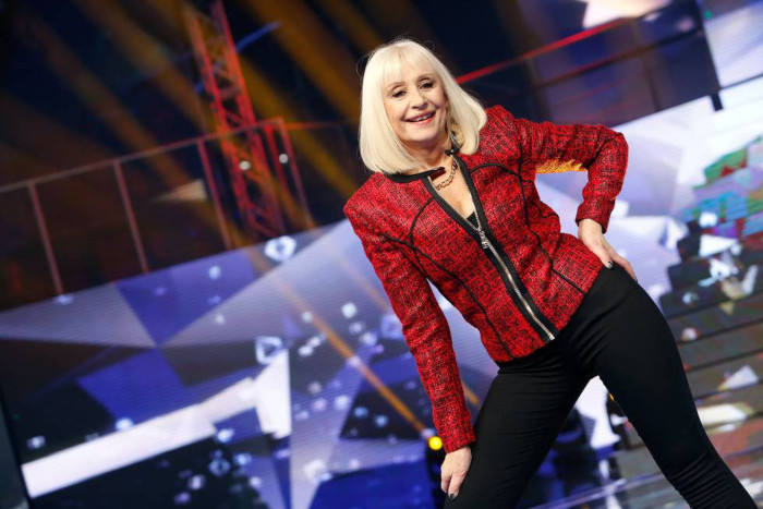 Foto: tomada de elpais.com La famosa vedette Raffaella Carrá falleció en Roma