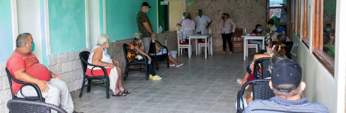 Trabajadores ausentes por vacunación contra COVID-19 recibirán salario promedio
