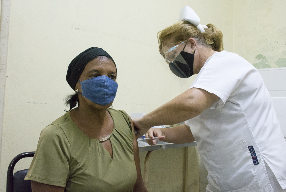 Photo:  Alejandro Rodríguez Leiva/ Adelante More than 70 % of Camagüey's inhabitants with the first dose of Abdala