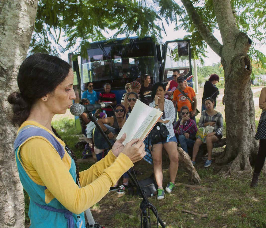 Jhortensia Espineta ganó dos veces el “Bustos Domecq” en narrativa, en el 2002 con Ama al próximo como a Dios mismo; y en el 2010, con Nota agreste.Foto: Archivo de AHS