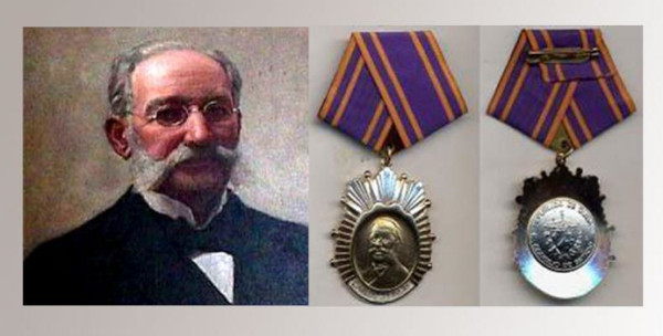 Foto: tomada de radiohc.cu Orden Carlos J. Finlay será entregada en este mes