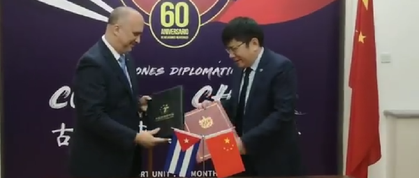Cuba y China por mayor cooperación en el turismo