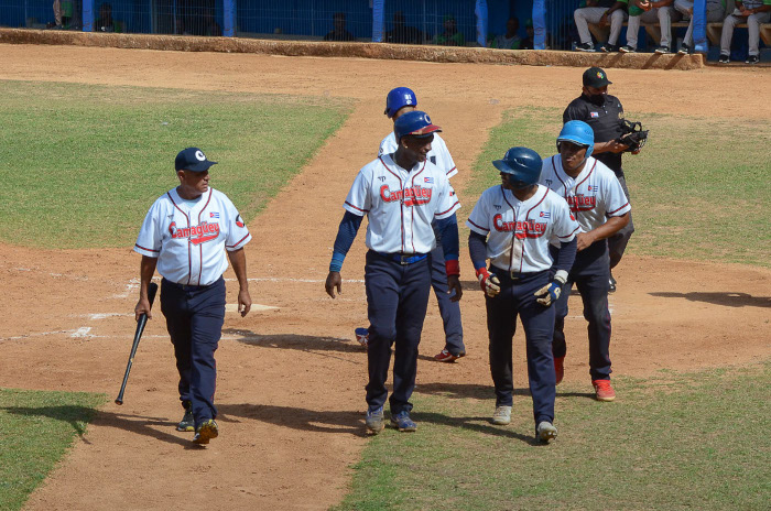 Foto: Leandro Pérez Pérez/ Adelante Remontada camagüeyana saca a La Isla de puestos de postemporada