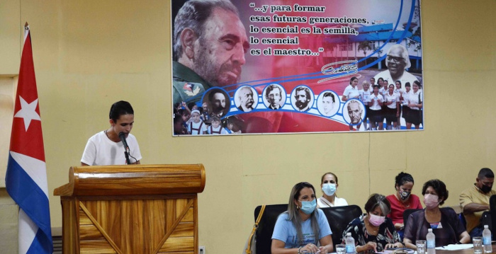 Juventudes que piensan en Consejo de la FEEM en Camagüey