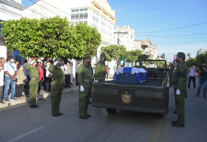 Lázaro, honor a un hombre que vive (+ Post y Fotos)