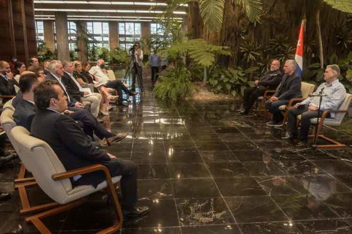 Foto: Tomada de prensa-latina.cu Presidente cubano y empresarios italianos tratan sobre inversiones