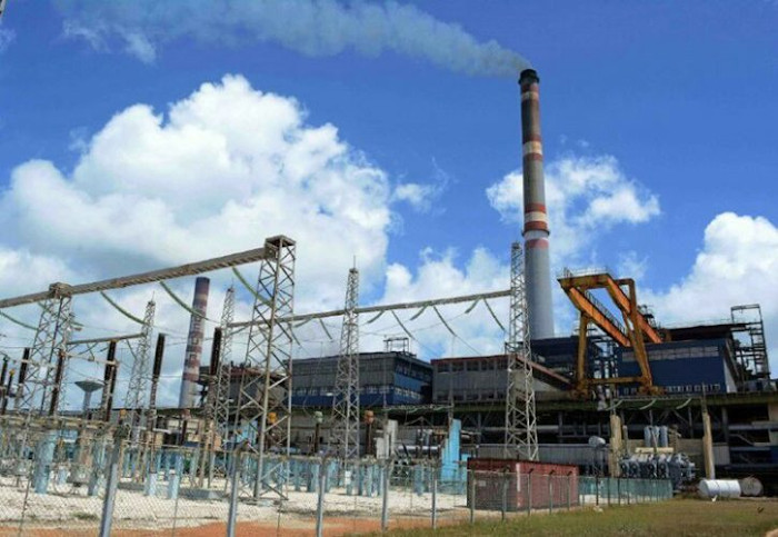 Para el horario pico se estima la entrada de la unidad cinco de la CTE Nuevitas con 100 MW. Foto: Rodolfo Blanco Cué/ ACN Sin afectaciones en servicio eléctrico nacional