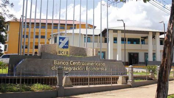 Foto: Tomada de lavozdelsandinismo.com  Banco Centroamericano financiará vacunas antiCovid-19 cubanas