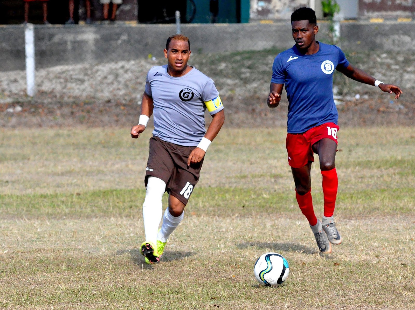 Con la llegada del granmense Ruslán Batista, Camagüey será el único elenco del país en contar con dos hombres con más de 100 goles en la Liga, pues el capitán Armando Coroneaux será uno de sus socios en la delantera. Foto: Tomada de  La Demajagua