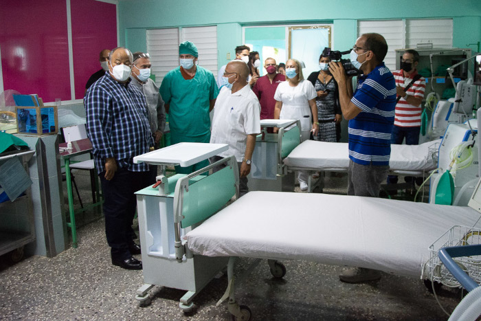 Fotos: Leandro Pérez Pérez/ Adelante Recorre Federico Hernández instituciones de Salud