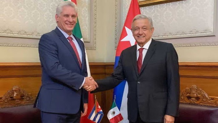 El presidente Miguel Díaz-Canel le ofrecerá un recibimiento oficial, antesala de las conversaciones entre ambos jefes de Estado y de la firma de acuerdos bilaterales. Foto: Tomada de telesurtv.net López Obrador llegará a Cuba el sábado