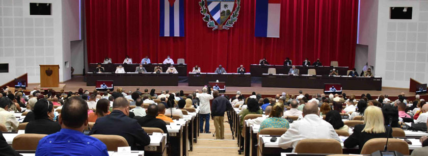 Convoca Asamblea Nacional al Décimo Período de Sesiones