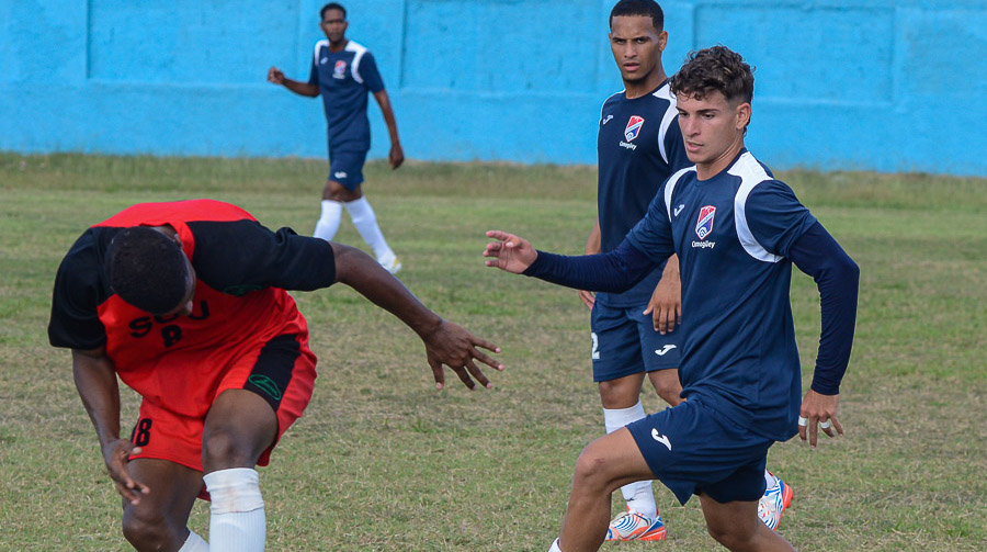 Diablos vs Miuras, duelo de invictos en el Clausura