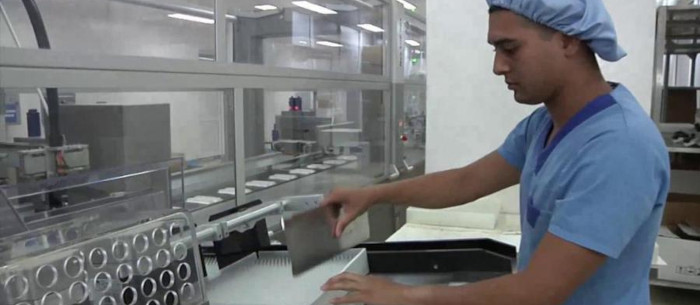 Laboratorios AICA: ¿Cómo rescatar una empresa en bancarrota? 