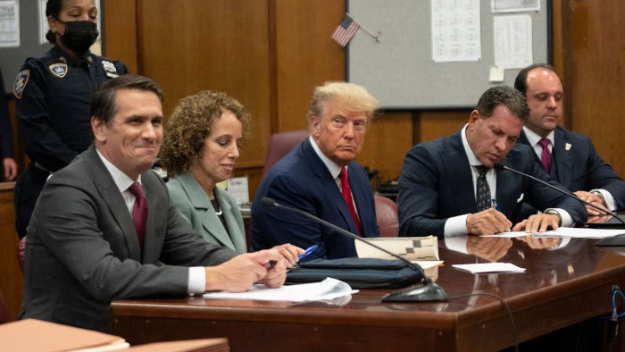Foto: Tomada de elpais.com Por segunda vez Trump comparece ante tribunal de Nueva York