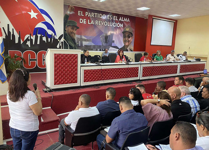 Fotos: Rodolfo Blanco Cué/ ACN Valoran esfuerzos para desarrollo de curso escolar en Camagüey