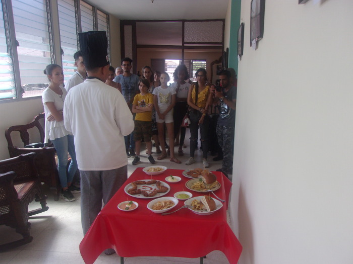 Arte culinario y dominó en el fin del verano de la Upec
