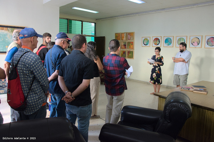 Fotos: Yoel Benítez Fonseca/ Adelante Cábala para viernes 13 con pinturas de Oscar Jr. Rodríguez