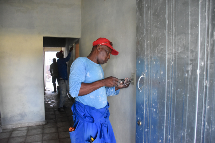 Fotos: Alejandro Rodríguez Leiva/ Adelante En fase de terminación viviendas para jóvenes sin amparo familiar en Camagüey