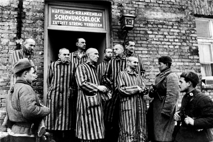 Liberación del campo de concentración de Auschwitz por el Ejército Rojo. Foto: Tomada de nationalgeographic.com.es Vladimir Putin: La URSS puso fin a los planes nazis