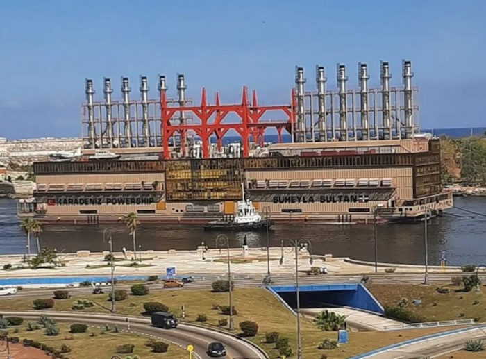 Foto: Tomada de cubadebate.cu Nueva central flotante de 240 MW en la bahía de La Habana