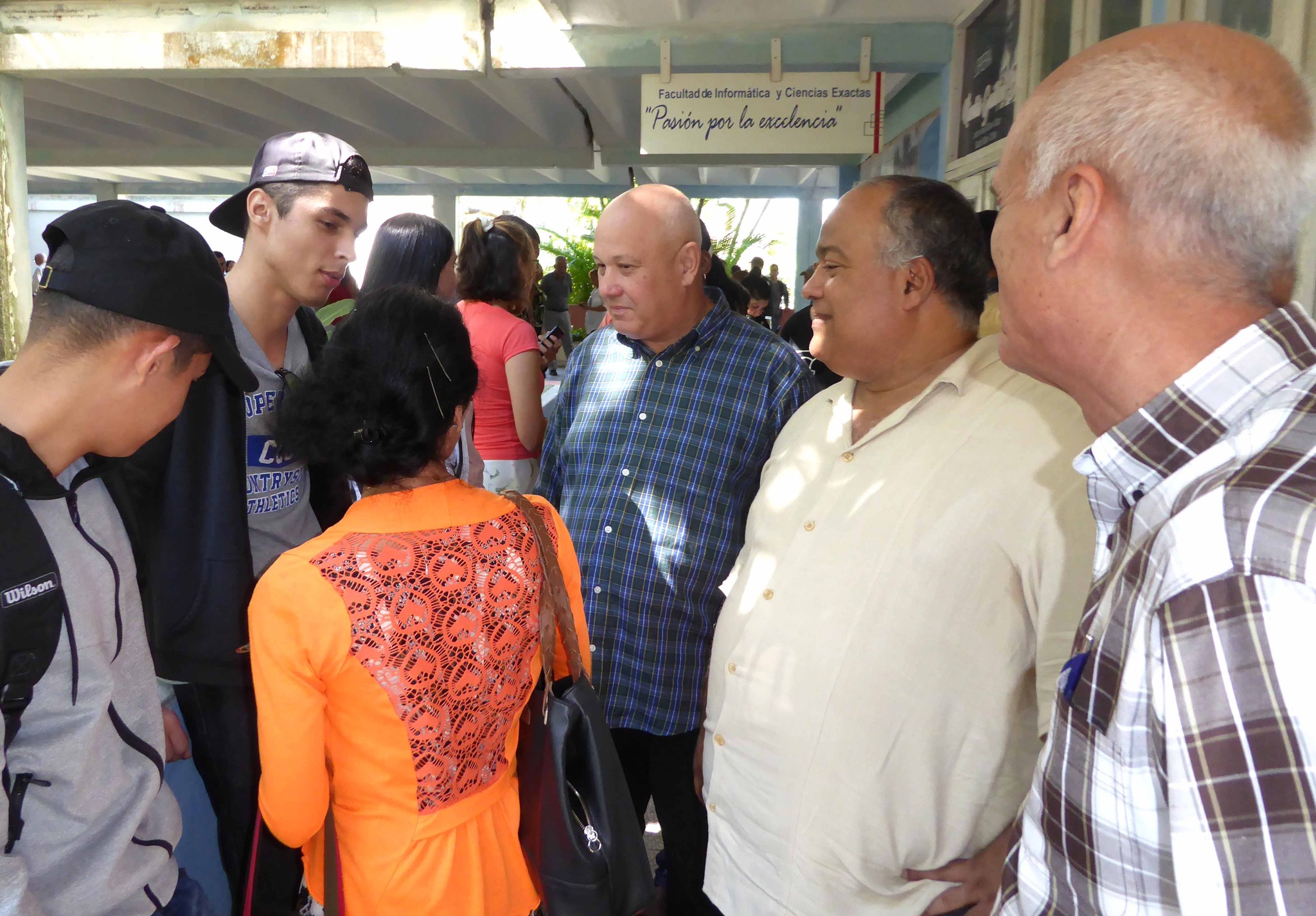 Foto: Miguel Febles Hernández/Granma Pasos para representar con dignidad al cubano