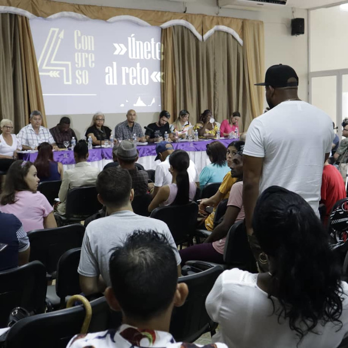 Photos: Victor Pando González/ AHS