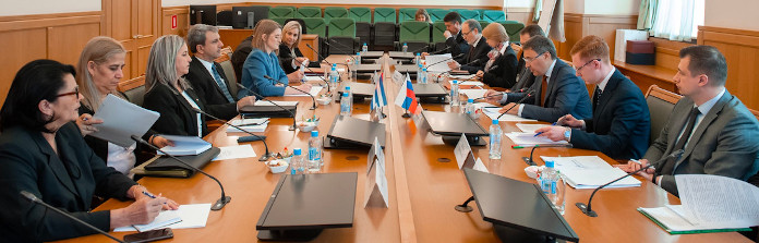 Rusia por reforzar cooperación educacional con Cuba 