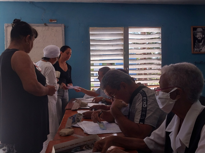 Fotos: Leandro Pérez Pérez/ Adelante y del autor El voto que hace a Cuba mejor