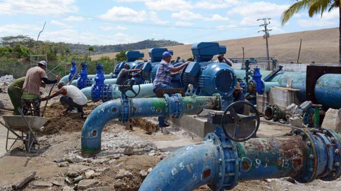 Fotos: Rodolfo Blanco Cué/ ACN Compleja situación en la ciudad de Camagüey por escaso bombeo de agua (+Fotos)