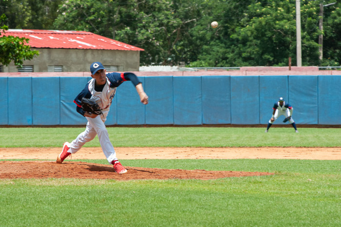 Foto: Leandro Pérez Pérez/ Adelante Toros contra Gallos en la apertura de la 62 Serie Nacional