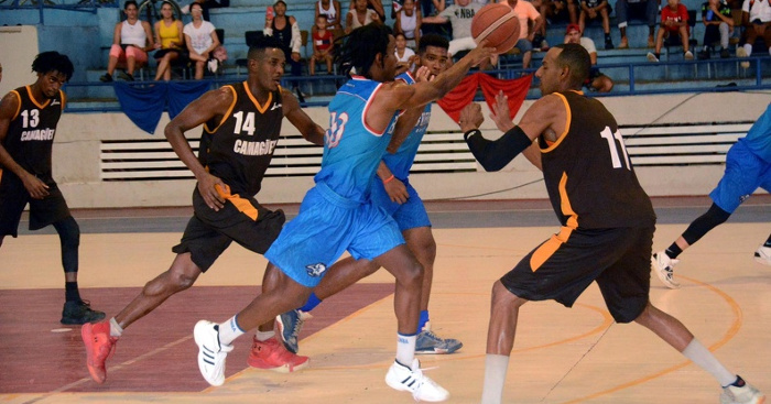 Búfalos del básquet (m) cubano vencen a Tigres de Camagüey