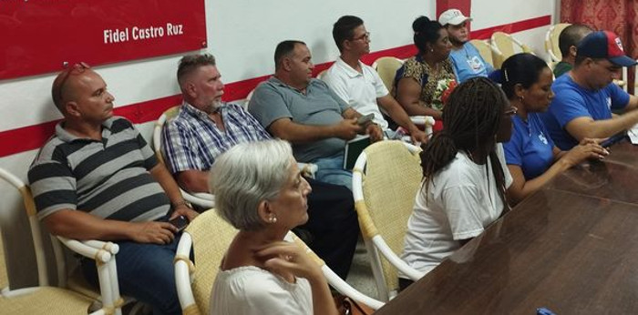 Evalúan labor del Ministerio de Industrias en Camagüey