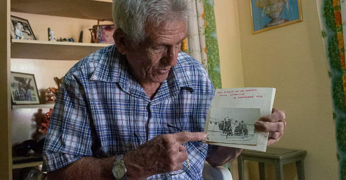 La libraste, cubanito