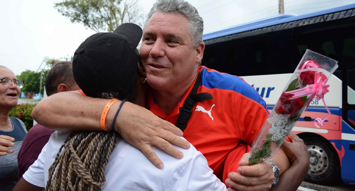 Entrenador camagüeyano agradece recibimiento del pueblo