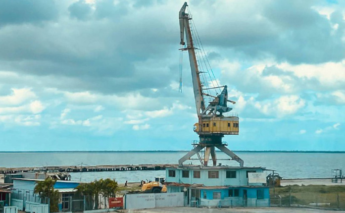 Puerto de Nuevitas se alista para descarga de arroz y chícharos