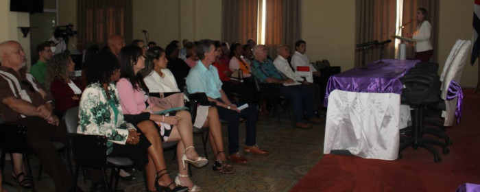 Impacta la internacionalización en fortalezas de universidad camagüeyana