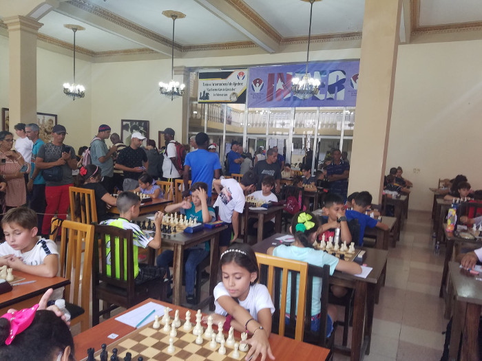 Fotos: Cortesía de la Academia de Ajedrez Domina Camagüey torneo nacional de ajedrez El niño de la bota