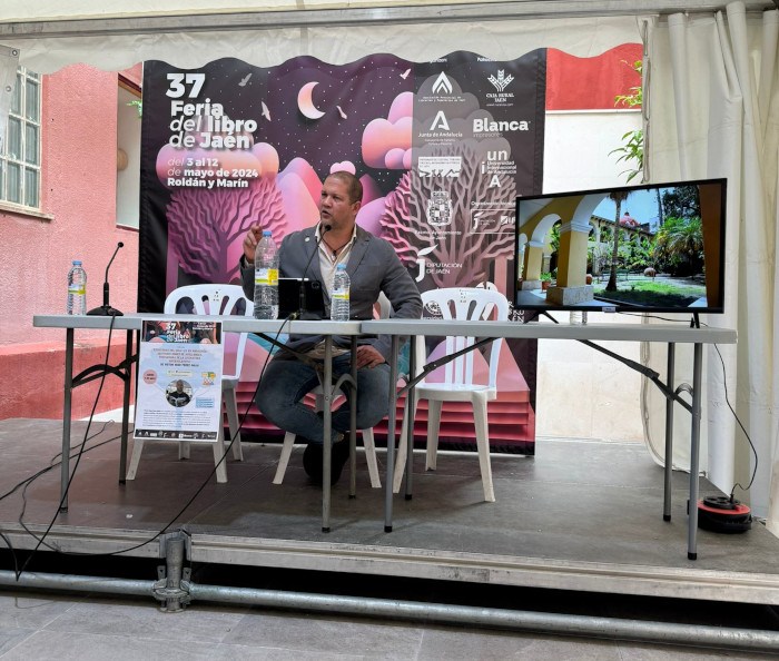 Fotos: Cortesía de Víctor Hugo Pérez Gallo Camagüey en Feria del Libro de Jaén
