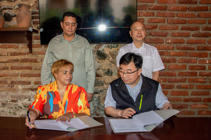 Memorándum de colaboración Anhui-Camagüey