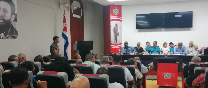 Titular de la Industria Alimentaria evalúa el ramo en Camagüey