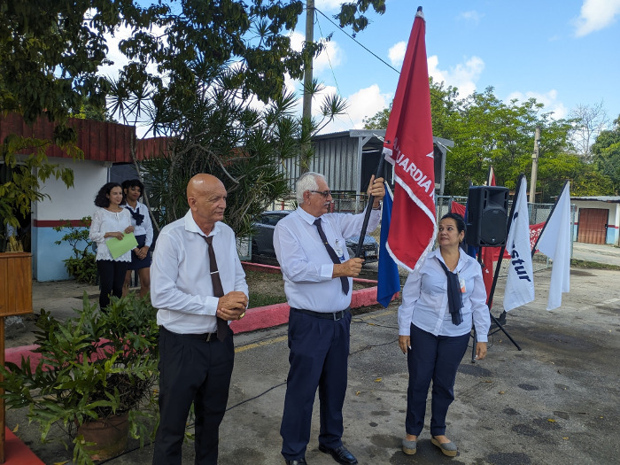 Foto: Del autor Recorre sucursales bandera de Vanguardia Nacional de Transtur