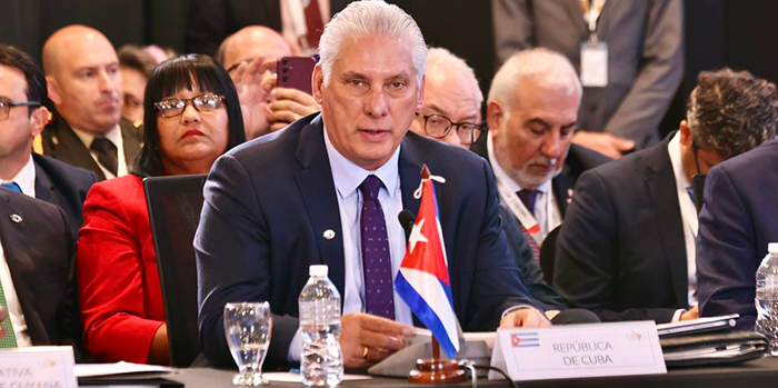 Presidente cubano llama a la unidad regional