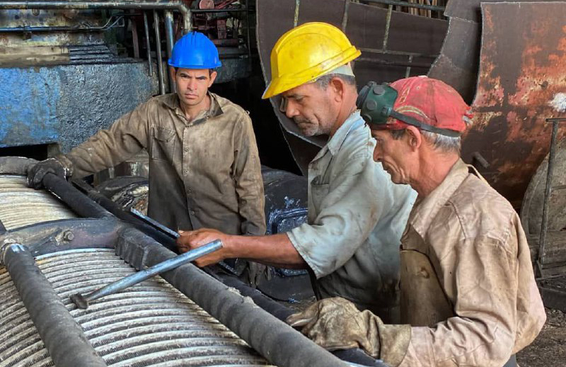 Siguen preparativos de la zafra azucarera (+Fotos)