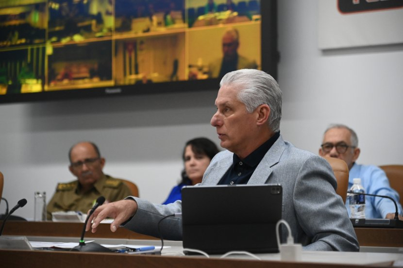 La unidad se forja participando, buscando consenso 