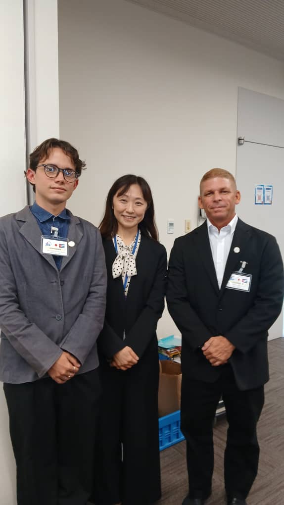 Carlos Alejandro Oliva Rodríguez, del proyecto MangaQ’ba, y Orlando García Fajardo, conservador del Museo Provincial Ignacio Agramonte recibieron en Japón cursos de capacitación orientados a la gestión cultural y museística, como parte del diálogo intercultural entre Cuba y las comunidades nikkei. 