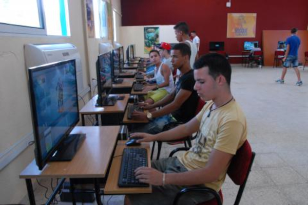 Joven Club Camagüey se conecta con el verano