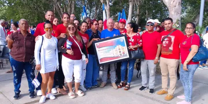 Labor educacional en Minas, un pilar de este 26