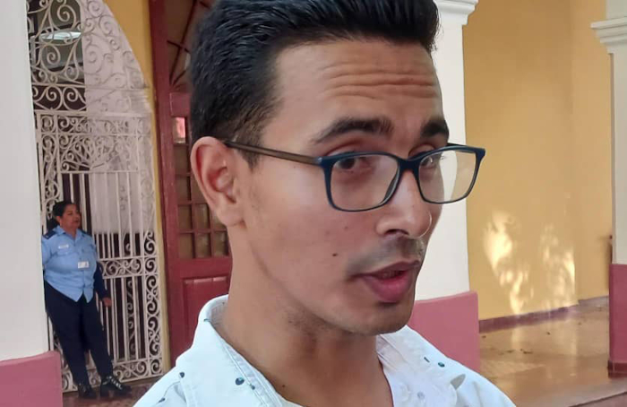 Fotos: De la autora Rendir cuentas al Parlamento: Dipu