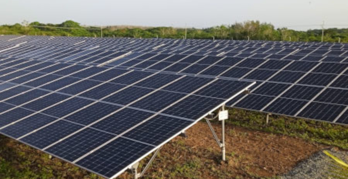 Inaugura Cienfuegos su tercer parque solar fotovoltaico